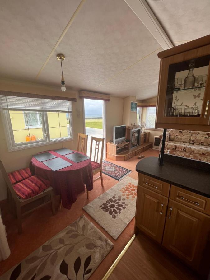 Seaside Chalet Villa Quilty Bagian luar foto